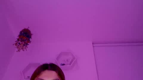 Saray  online show from April 28, 3:55 am