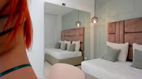 saray_marquez online show from January 6, 11:47 am