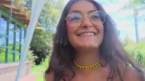 sarazuletaa online show from July 1, 4:37 pm