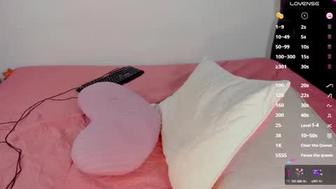 Heeey Help me reach 100 likes up online show from March 12, 4:41 am