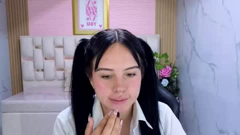 Sara  online show from June 19, 9:15 am