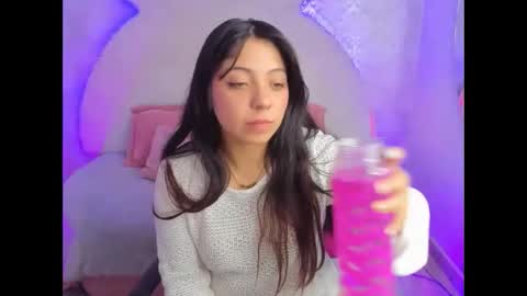 Sara online show from December 4, 3:39 am