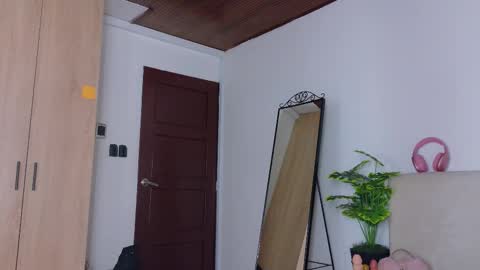 Sara online show from January 16, 12:08 am