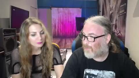 Snapshot of saruandjay chatting on October 4, 6:49 pm Giselle and Jay online show from October 4, 6:49 pm