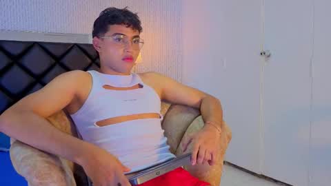   online show from November 26, 4:32 am