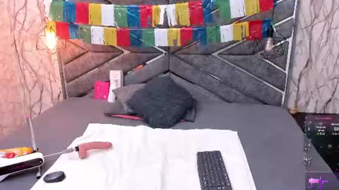 Sasha  online show from July 6, 11:40 am