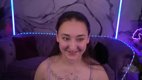 Snapshot of sashaduvalle chatting on September 27, 7:06 am sashaduvalle online show from September 27, 7:06 am