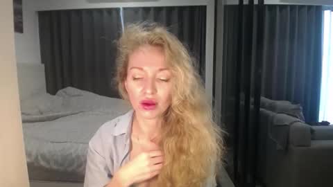 Sasha online show from May 6, 3:56 am