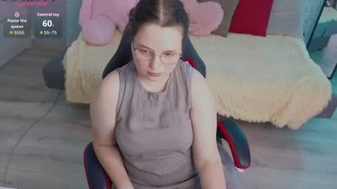 Sasha online show from June 20, 2:34 pm