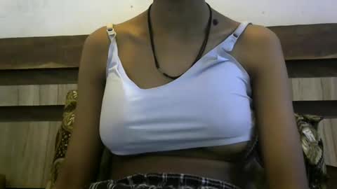 SASHAYESS online show from February 27, 3:51 am