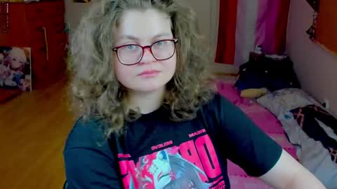 .Alexandra online show from May 2, 3:40 pm