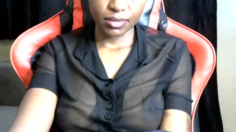 sassy_lyne online show from July 30, 3:07 am