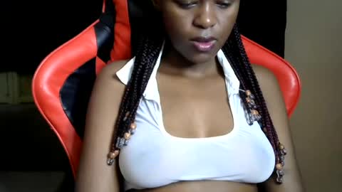 sassy_lyne online show from July 22, 8:05 am