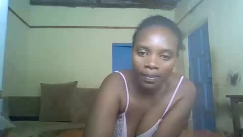 Snapshot of sassydivah chatting on October 17, 9:46 am sassydivah online show from October 17, 9:46 am