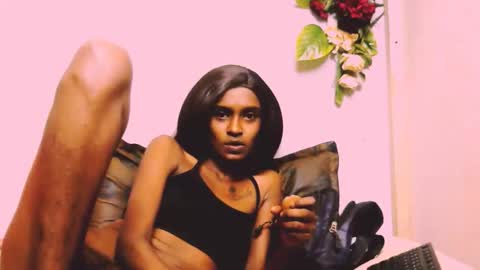 sassyxindian online show from June 11, 11:08 am
