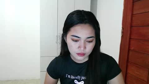 Thessavageee online show from November 25, 2:27 pm