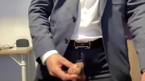 satur850 online show from March 1, 11:47 pm