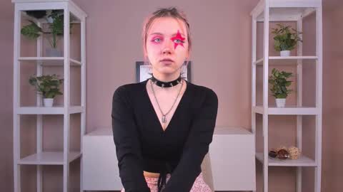 Lin online show from March 13, 6:05 am