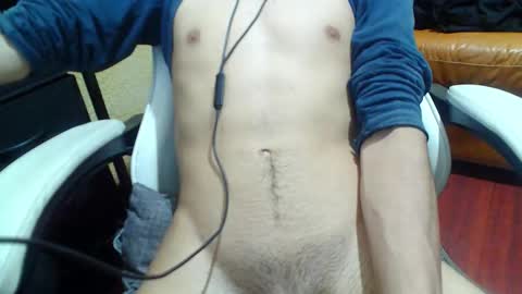 saturno_97 online show from October 3, 1:48 am