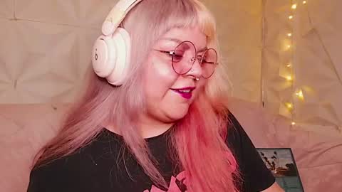 Gina George online show from August 2, 2:13 am