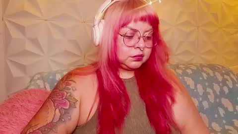 Gina George online show from June 21, 10:38 pm