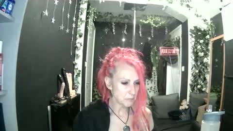 SaucySky online show from June 11, 12:32 am