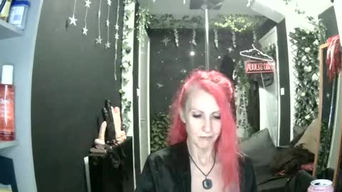 SaucySky online show from July 25, 11:35 pm