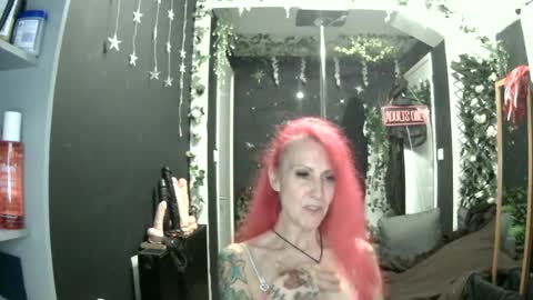 SaucySky online show from July 22, 9:06 pm
