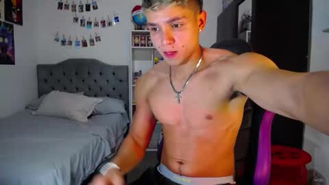 Saulo online show from September 12, 12:23 am