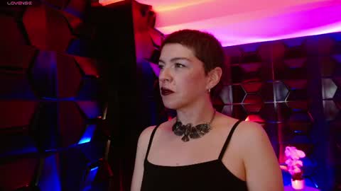 lilith online show from July 7, 3:30 am