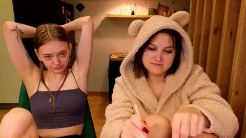 Snapshot of sav_anna chatting on October 13, 2:30 pm LUNA and ANNA online show from October 13, 2:30 pm
