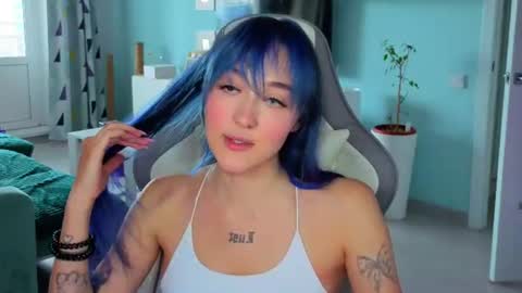 Ariel online show from July 3, 3:55 am