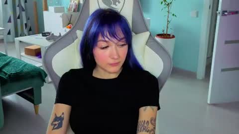 Ariel online show from July 7, 4:03 am