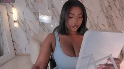 S a v a n n a h  online show from July 1, 11:19 am