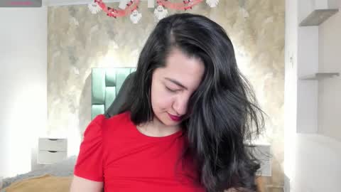 Saya Amaretto  online show from October 28, 7:04 pm