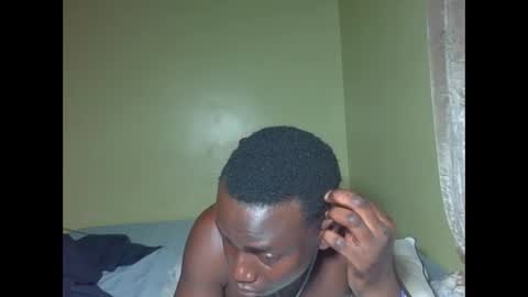 saylich online show from April 23, 9:49 pm