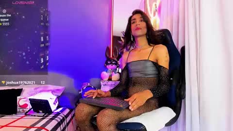 Snapshot of saylor_queen chatting on September 29, 8:19 pm Saylor Queen online show from September 29, 8:19 pm