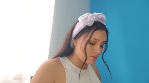 Snapshot of sayuce_black chatting on March 5, 8:32 pm sayuce black online show from March 5, 8:32 pm