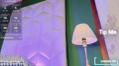 scarlet hill online show from November 14, 3:36 pm