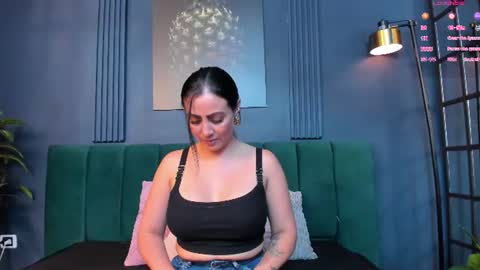 Scarlet Edwars online show from July 2, 8:36 pm