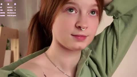 scarlet_fever10 online show from October 25, 1:11 pm