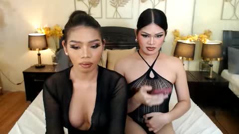 Scarlet online show from April 26, 1:42 pm
