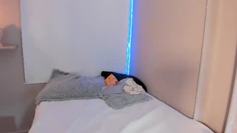 scarlet_vixen_ online show from June 26, 2:55 pm