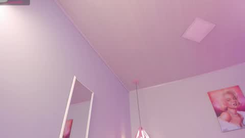 Scarlet  online show from February 27, 5:07 am