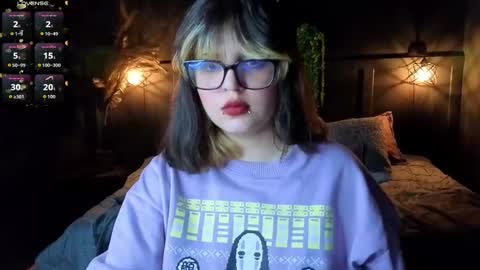 Snapshot of scarleth_shadow chatting on September 11, 2:02 am SCARLETH online show from September 11, 2:02 am