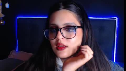 Snapshot of scarleth_shadow chatting on February 27, 10:33 am SCARLETH online show from February 27, 10:33 am