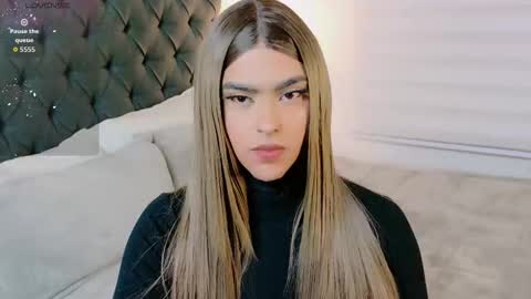 scarleth_sweety online show from December 5, 11:13 pm