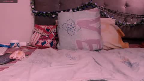 scarlethh hott online show from July 21, 2:08 pm