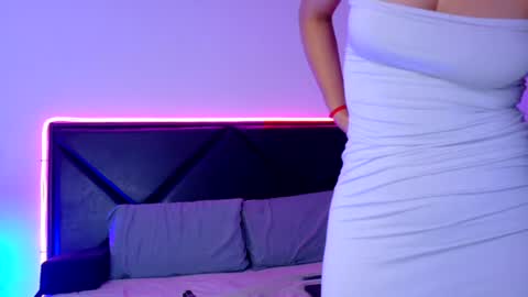 ScarletKent online show from June 25, 5:12 am