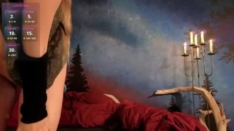 Scarlett online show from May 12, 1:31 pm